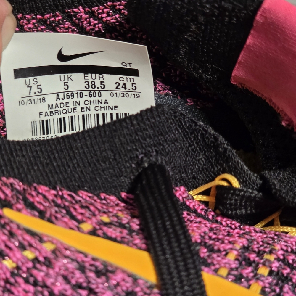 Nike Air VaporMax Flyknit 3 Laser Fuschia Womans Size 7.5 # AJ6910-600 - Picture 7 of 10